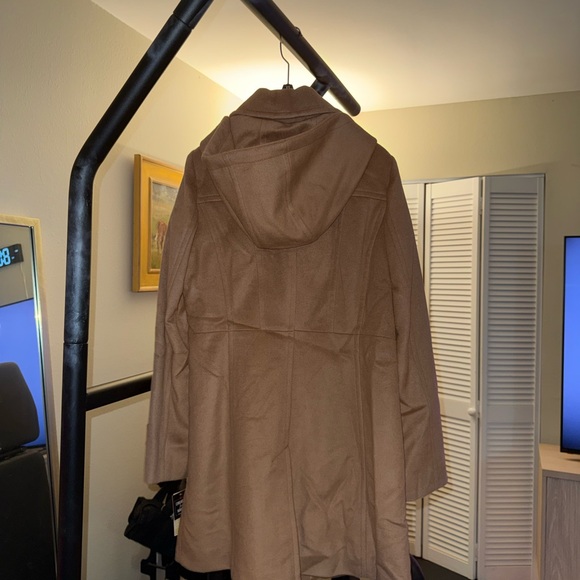 MICHAEL Michael Kors Tan Trench Coat - Picture 3 of 5